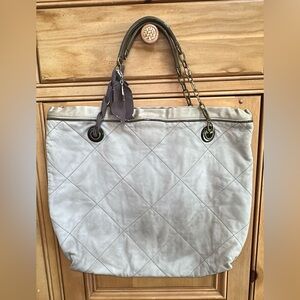 LANVIN Paris AMALIA Cloud Bag Tote Lamb Skin Leather Chain Link Shoulder Straps